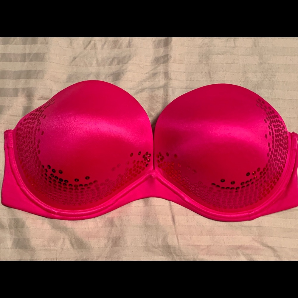 Victoria’s Secret Strapless Bra 38D